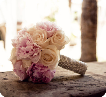 Roses and peonie wedding flowers